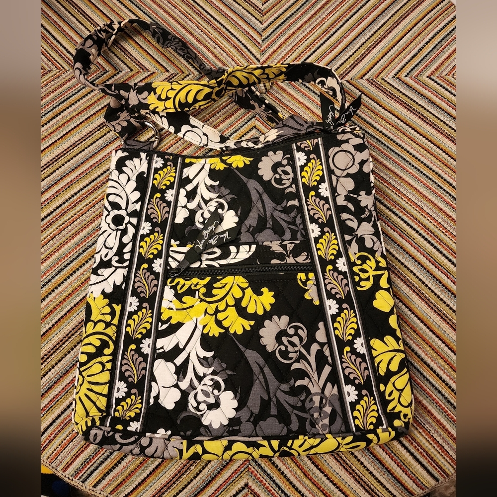 VERA BRADLEY BAROQUE HIPSTER CROSSBODY HANDBAG EXCELLENT